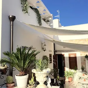 3* Alojamento de Acomodação e Pequeno-almoço Tam Vacanze